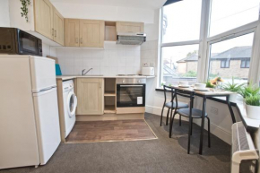 Flat 3, 401 Stapleton Rd